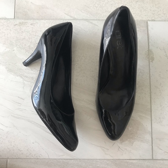 Patent Leather Heels - Picture 3 of 3